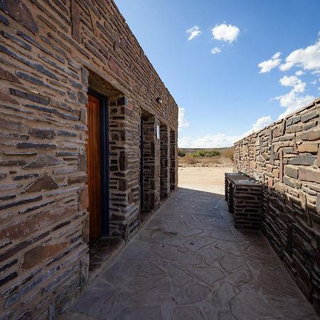 Canyon Roadhouse Campsite Fish River Canyon Oda fotoğraf